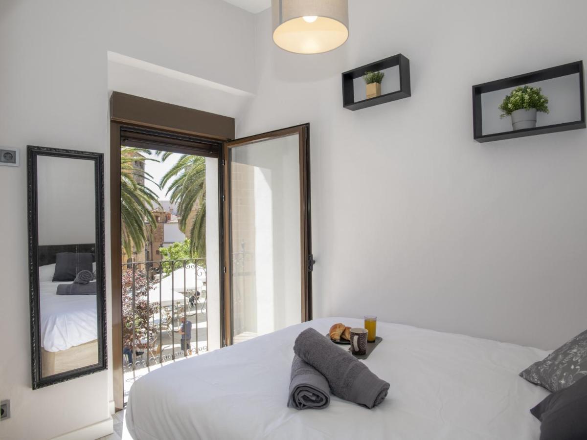 Elegante Apartamento Para 5 En El Centro De Caceres Con Wifi Exteriér fotografie