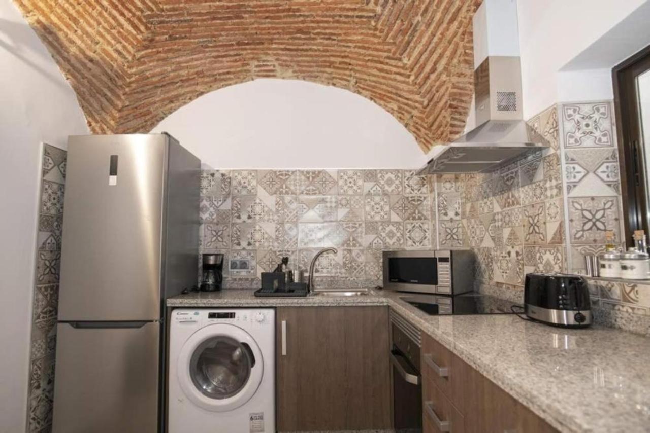 Elegante Apartamento Para 5 En El Centro De Caceres Con Wifi Exteriér fotografie